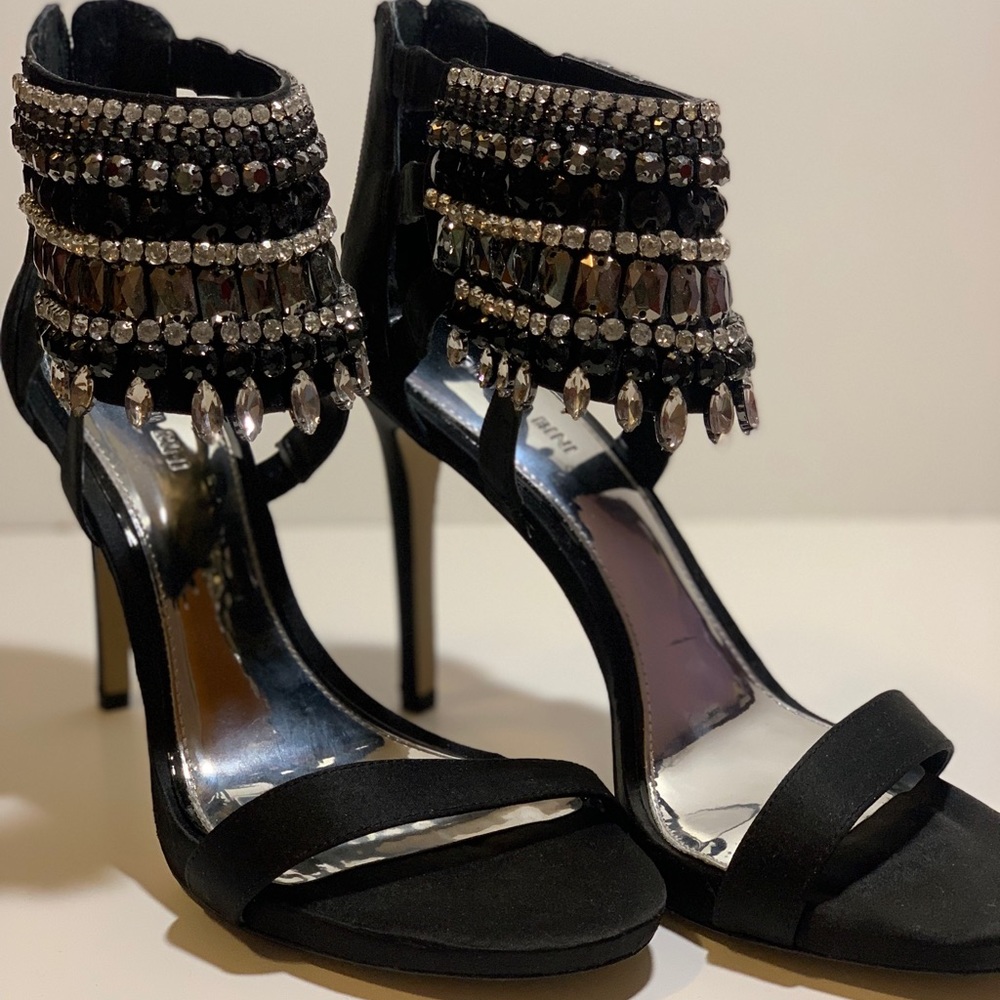Brand New Gianni Bini Gem Black Heel Stiletto